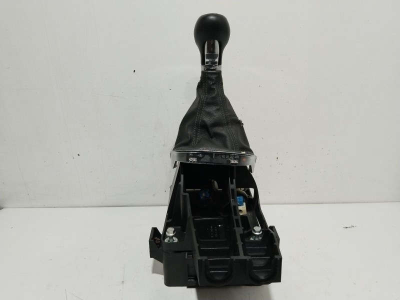 Recambio de palanca cambio para opel insignia berlina sportive referencia OEM IAM 8126201000  