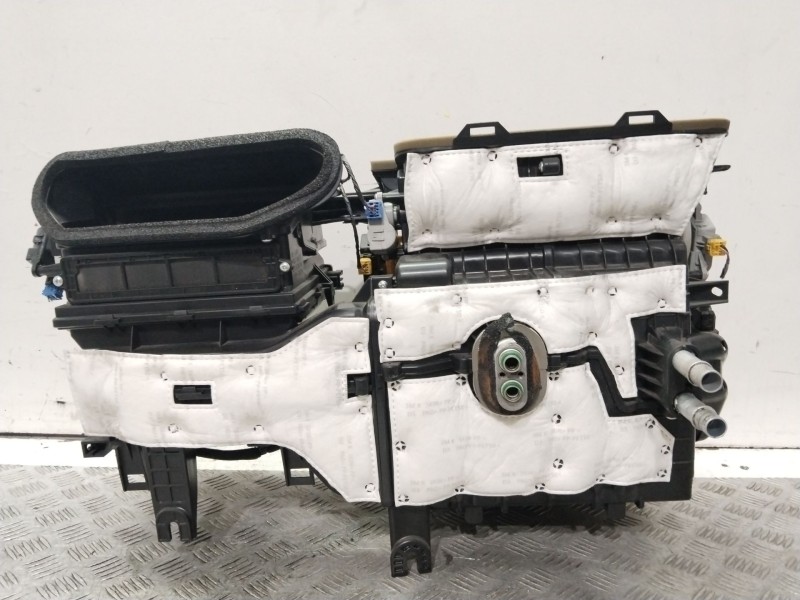 Recambio de calefaccion entera normal para hyundai ioniq (ae) 1.6 gdi hybrid referencia OEM IAM 97100G2210  