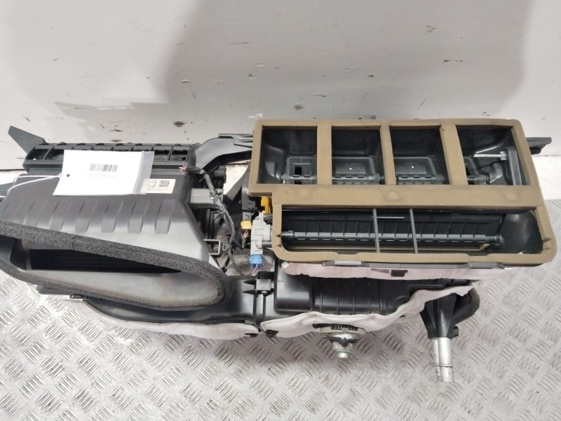 Recambio de calefaccion entera normal para hyundai ioniq (ae) 1.6 gdi hybrid referencia OEM IAM 97100G2210  
