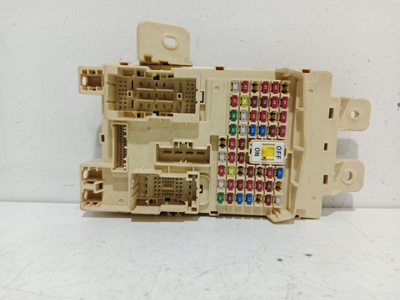 Recambio de caja reles / fusibles para hyundai ioniq (ae) 1.6 gdi hybrid referencia OEM IAM 91950G2514  1318817061