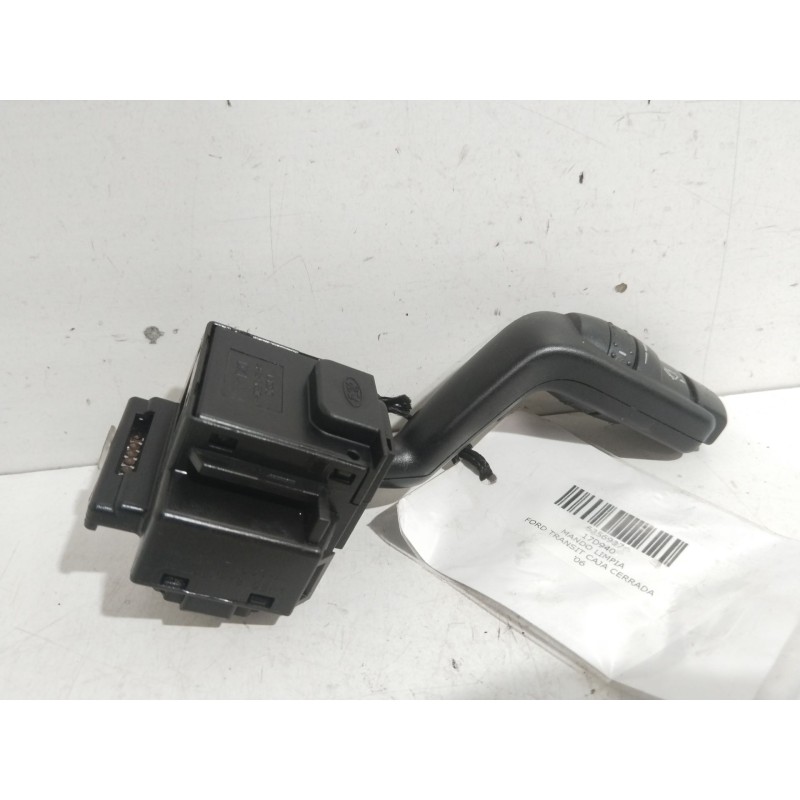 Recambio de mando limpia para ford transit caja cerrada ´06 ft 260 k (corto) lkw (camion) referencia OEM IAM 17D940  