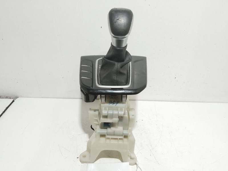 Recambio de palanca cambio para hyundai ioniq (ae) 1.6 gdi hybrid referencia OEM IAM 46701F2140  