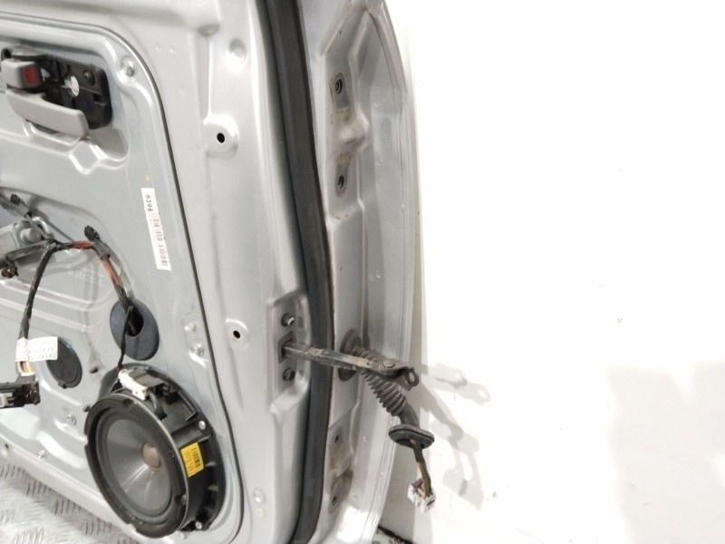 Recambio de puerta trasera izquierda para kia carens (un) concept referencia OEM IAM 770031D010  