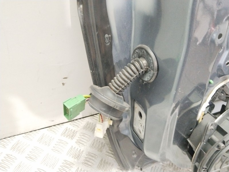 Recambio de puerta delantera derecha para peugeot 207 gt referencia OEM IAM   