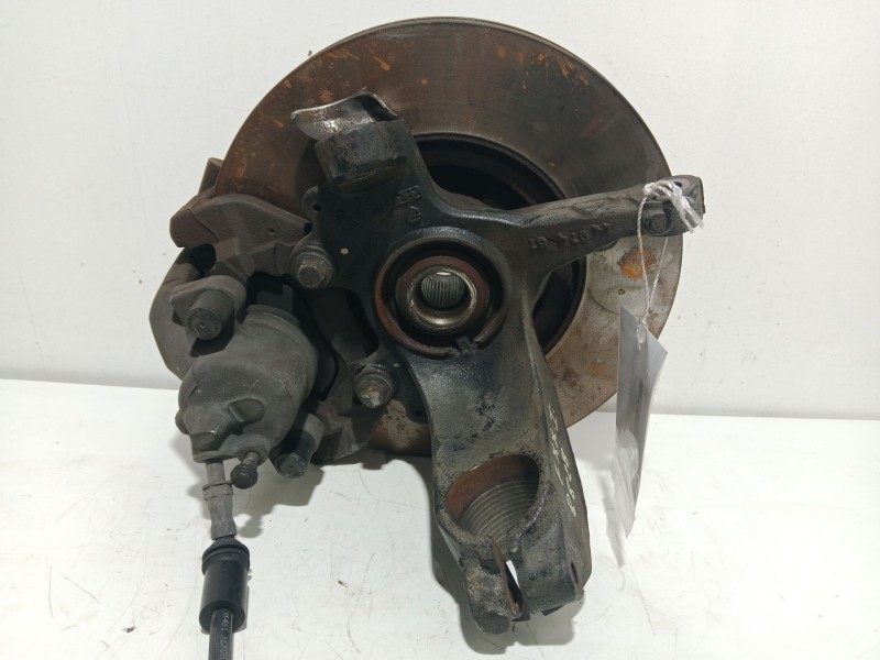 Recambio de mangueta delantera izquierda para ford focus berlina (cap) ghia referencia OEM IAM 3M513K171  