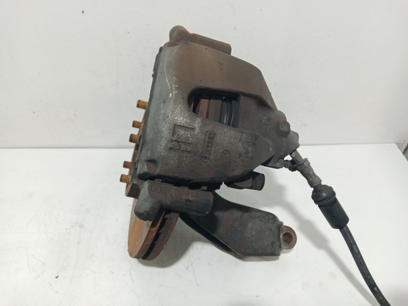 Recambio de mangueta delantera izquierda para ford focus berlina (cap) ghia referencia OEM IAM 3M513K171  