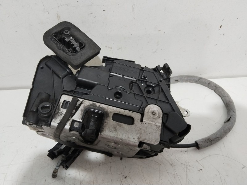 Recambio de cerradura puerta trasera izquierda para seat leon sportstourer (kl8) style referencia OEM IAM 5K4839015AF  