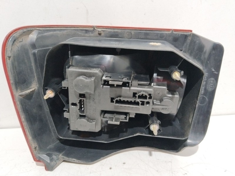 Recambio de piloto trasero izquierdo para seat ibiza ii (6k1) 1.4 16v referencia OEM IAM 6K6945257C  