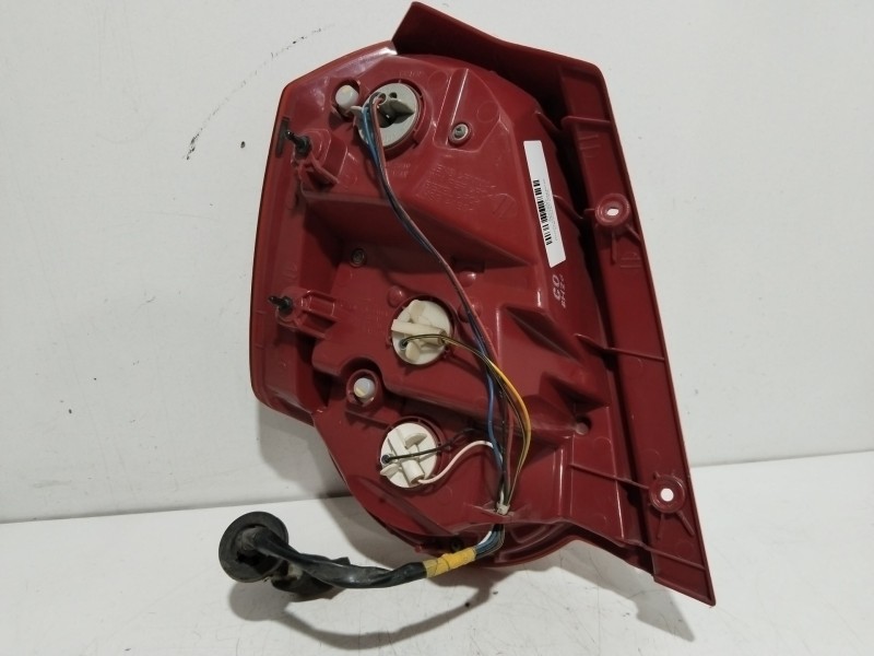 Recambio de piloto trasero derecho para chevrolet aveo ls referencia OEM IAM 96650805  96650805