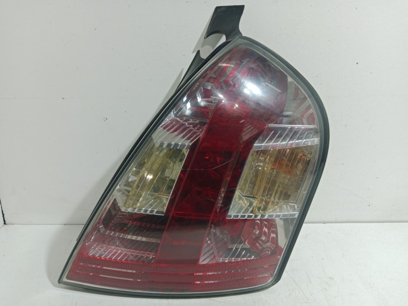 Recambio de piloto trasero derecho para fiat stilo (192_) 1.9 jtd (192_xe1a) referencia OEM IAM 46823705  