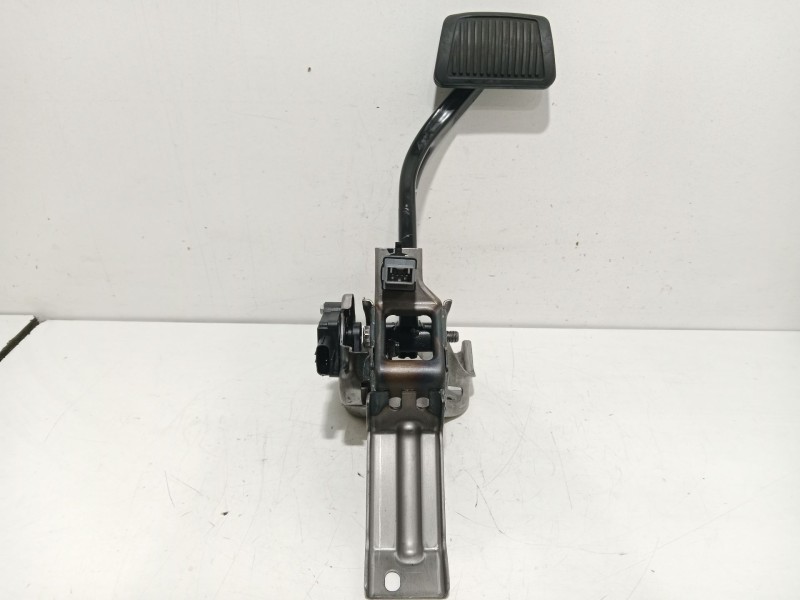 Recambio de pedal freno para hyundai ioniq (ae) 1.6 gdi hybrid referencia OEM IAM 32800G2100  