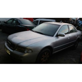 AUDI A4 BERLINA (B5)