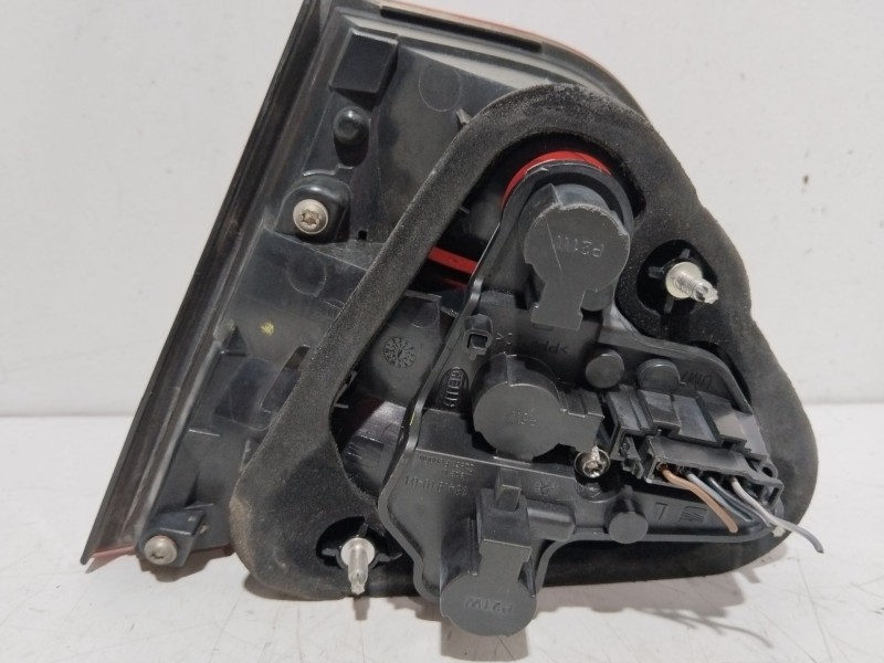 Recambio de piloto porton trasero izquierdo para seat toledo (kg3) emoción referencia OEM IAM   