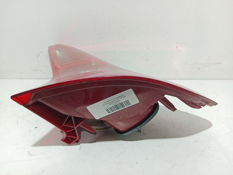 Recambio de piloto trasero derecho para citroën c4 coupé (la_) 1.6 16v referencia OEM IAM 9646801677   Recambio de piloto trasero derecho para citroën c4 coupé (la_) 1.6 16v referencia OEM IAM 9646801677