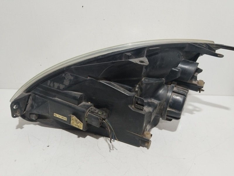 Recambio de faro derecho para ford fiesta v (jh_, jd_) 1.3 referencia OEM IAM 2S6X13W029AH   Recambio de faro derecho para ford fiesta v (jh_, jd_) 1.3 referencia OEM IAM 2S6X13W029AH