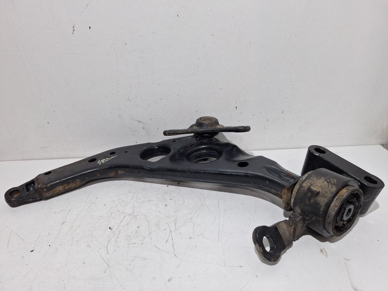 Recambio de brazo suspension inferior delantero izquierdo para bmw r50 , r53 one d referencia OEM IAM 6761409  