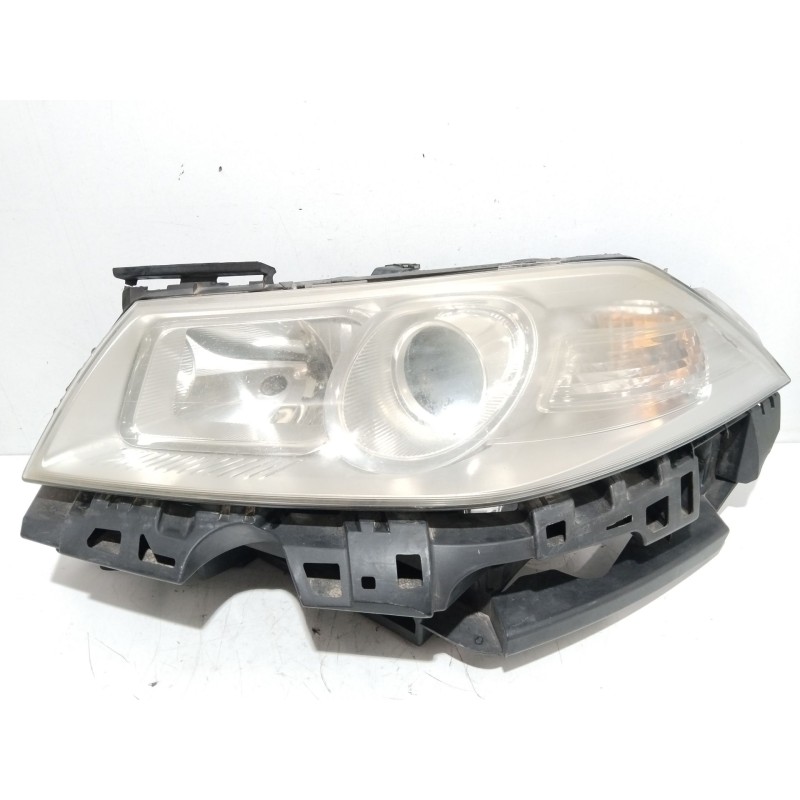 Recambio de faro izquierdo para renault megane ii (bm0/1_, cm0/1_) 1.9 dci referencia OEM IAM 8200412741B  