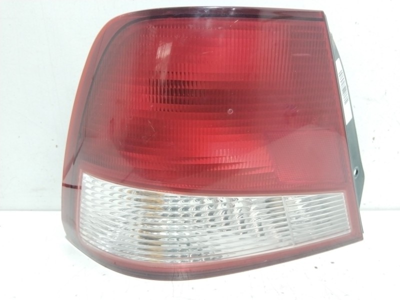 Recambio de piloto trasero izquierdo para hyundai accent ii (lc) 1.3 referencia OEM IAM 9240125220   Recambio de piloto trasero izquierdo para hyundai accent ii (lc) 1.3 referencia OEM IAM 9240125220