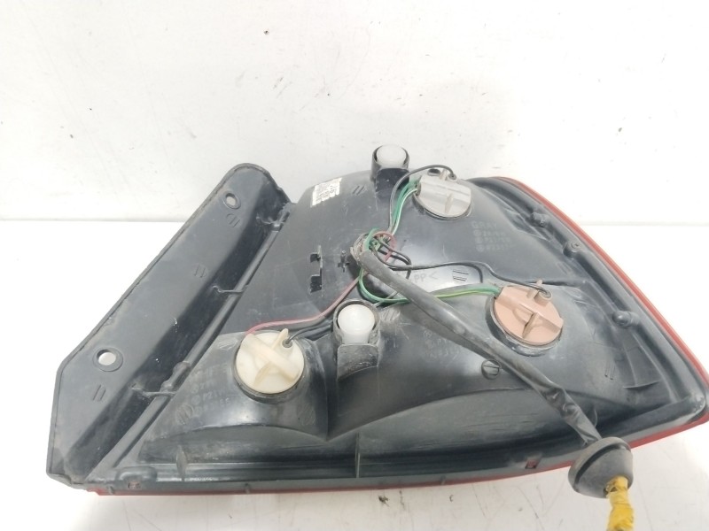 Recambio de piloto trasero izquierdo para hyundai accent ii (lc) 1.3 referencia OEM IAM 9240125220   Recambio de piloto trasero izquierdo para hyundai accent ii (lc) 1.3 referencia OEM IAM 9240125220