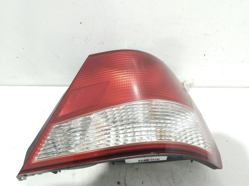 Recambio de piloto trasero derecho para hyundai accent ii (lc) 1.3 referencia OEM IAM 9240225220  