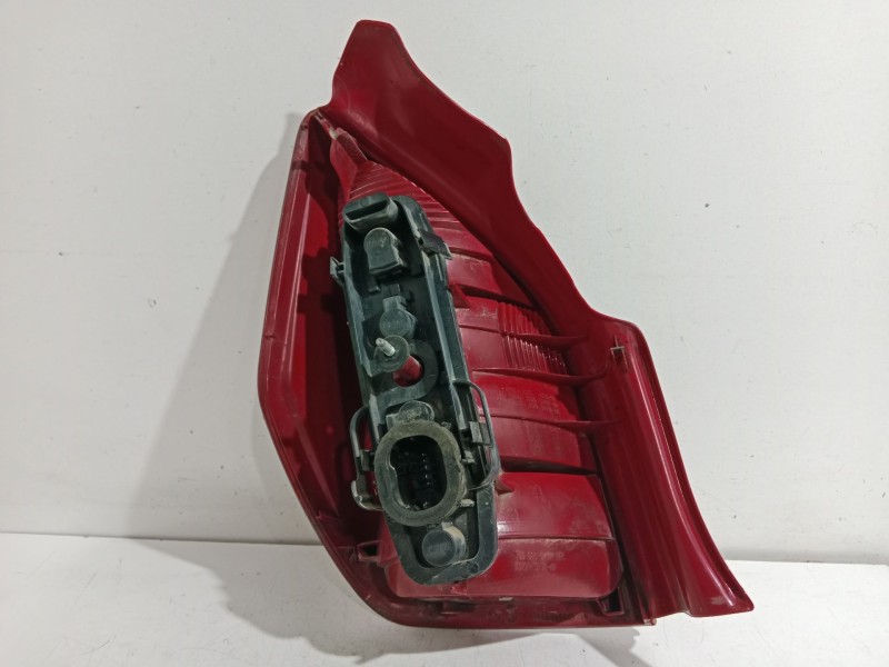 Recambio de piloto trasero derecho para citroën c2 (jm_) 1.4 hdi referencia OEM IAM 3CKX13404AA  