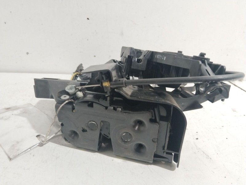 Recambio de cerradura puerta trasera izquierda para volvo v50 familiar 1.6 d kinetic referencia OEM IAM 240021200  