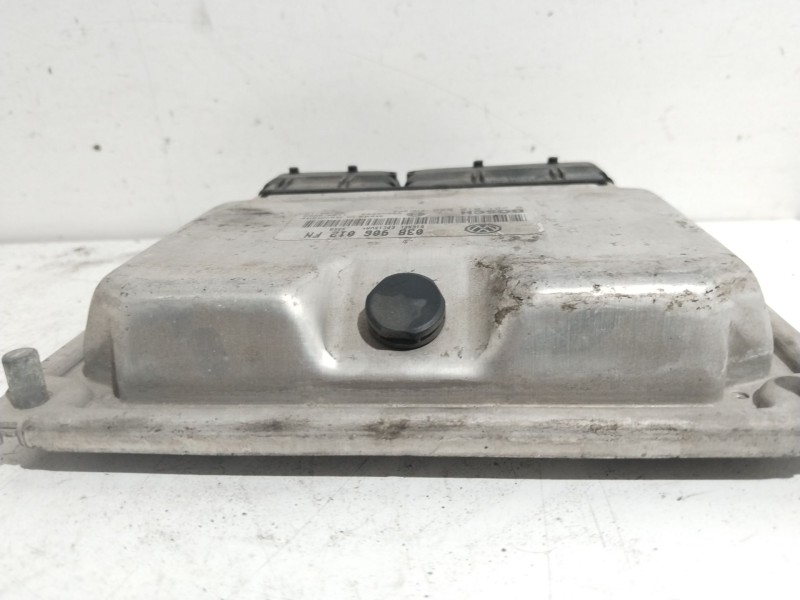 Recambio de centralita motor uce para seat leon (1m1) signo referencia OEM IAM 0281010686 038906012FN 