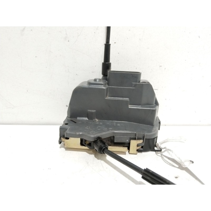 Recambio de cerradura puerta trasera izquierda para renault scenic ii confort authentique referencia OEM IAM 119333  