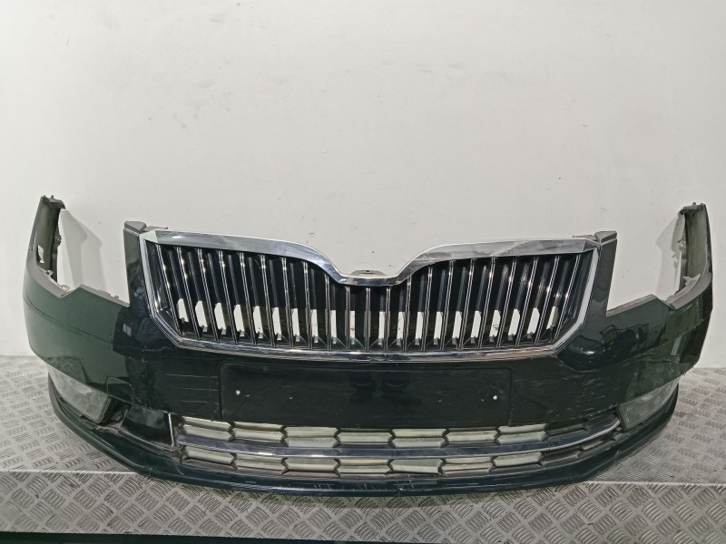 Recambio de paragolpes delantero para skoda suberb (3t4) ambition referencia OEM IAM   