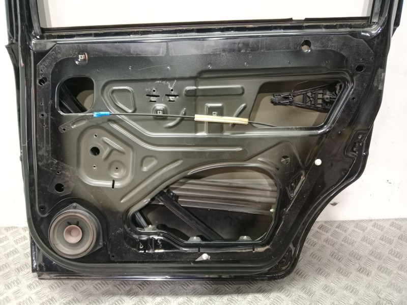 Recambio de puerta trasera derecha para opel zafira b cosmo referencia OEM IAM 124244 NEGRO 