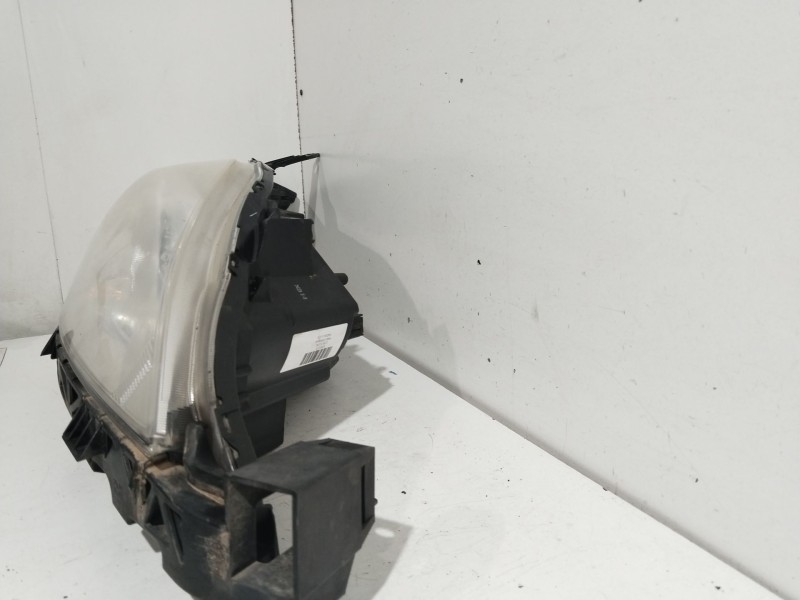 Recambio de faro derecho para mazda 5 (cr) 2.0 cd (cr19) referencia OEM IAM C29151030  