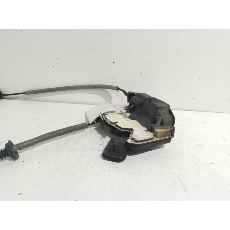 Recambio de cerradura puerta delantera derecha para seat toledo iv (kg3) 1.6 tdi referencia OEM IAM 5E1837016A  