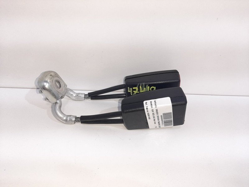 Recambio de enganche cinturon trasero central para seat ibiza (6j5) style tech referencia OEM IAM 6Q0857488D  