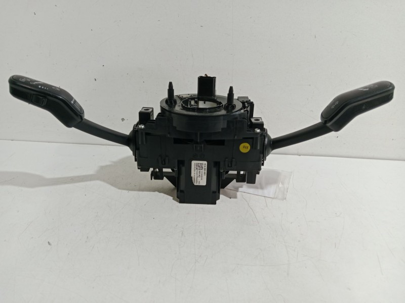 Recambio de mando multifuncion para skoda rapid active referencia OEM IAM 6C6953501  