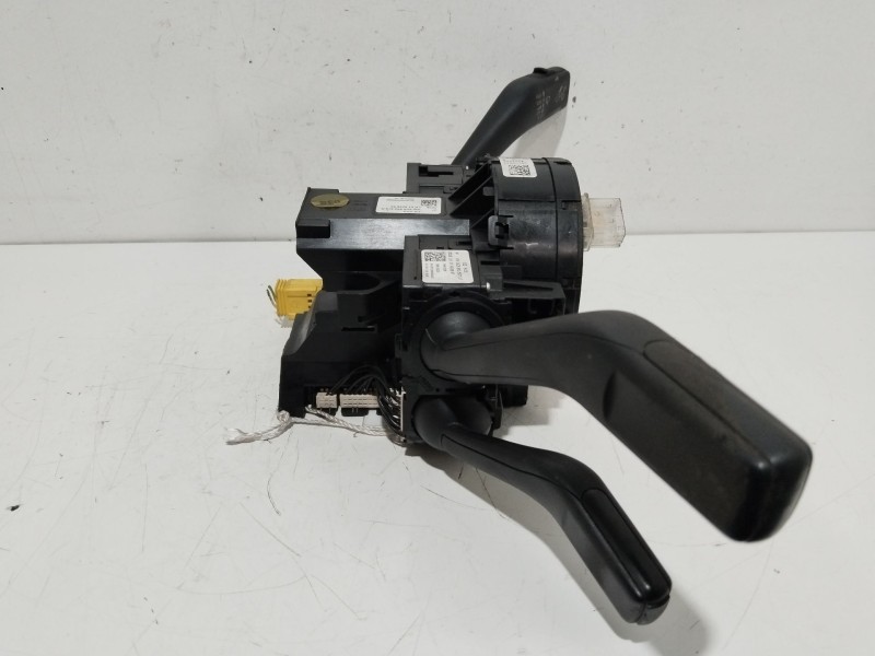 Recambio de mando multifuncion para volkswagen passat berlina (3c2) edition referencia OEM IAM 3C5953513R  3C0959653B