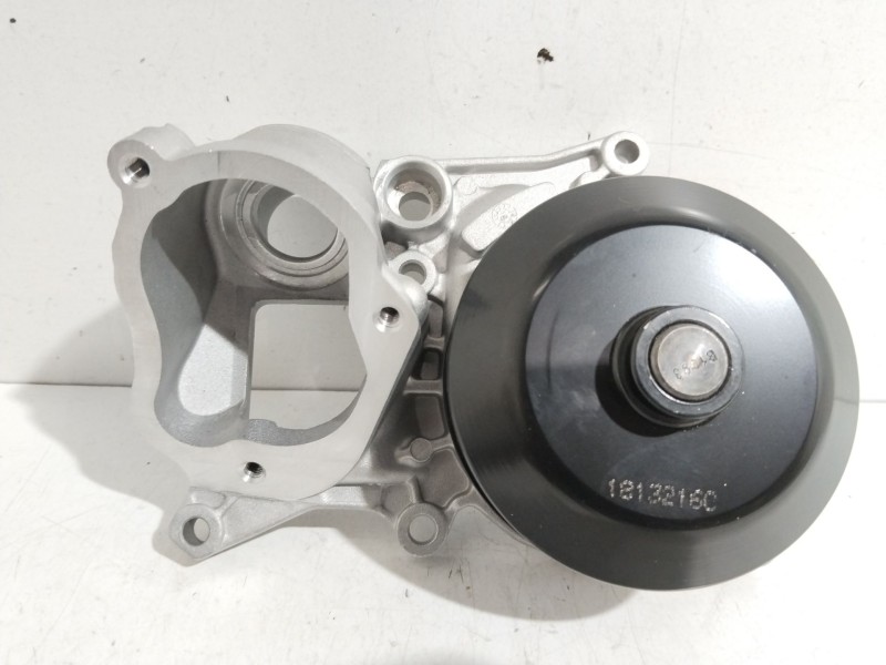Recambio de bomba agua para bmw 3 (e90) 318 d referencia OEM IAM 1635181380  