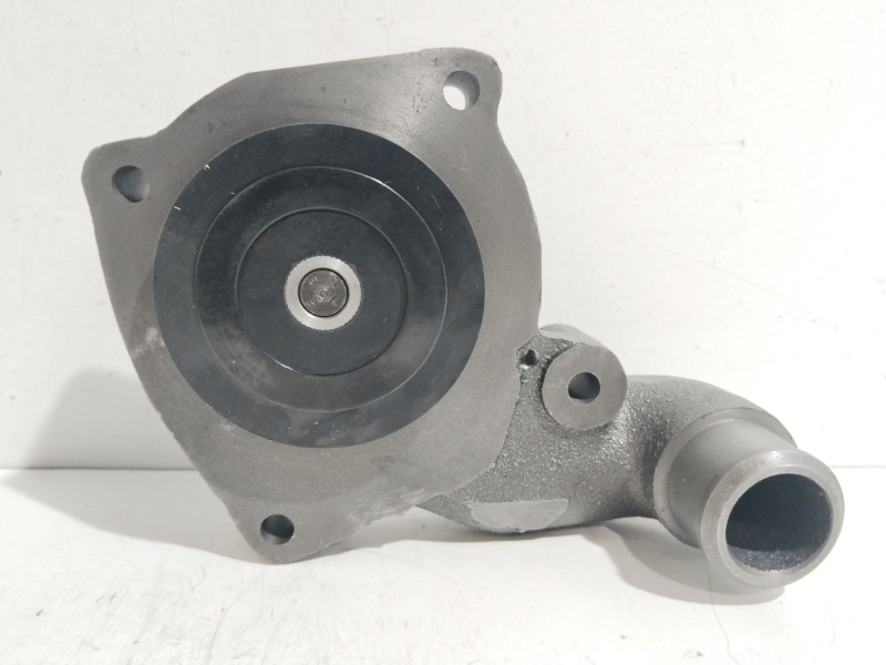 Recambio de bomba agua para mazda 121 iii (jasm, jbsm) 1.8 td referencia OEM IAM 1623106180  