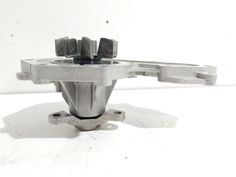 Recambio de bomba agua para volvo s40 i (644) 1.9 di referencia OEM IAM 1637172780  