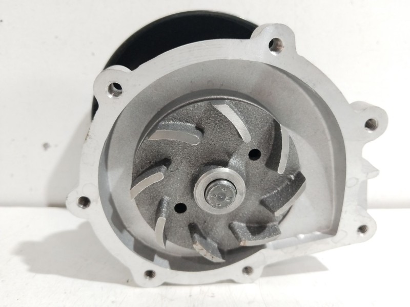 Recambio de bomba agua para saab 9-5 (ys3e) 2.0 t referencia OEM IAM 1637205480  