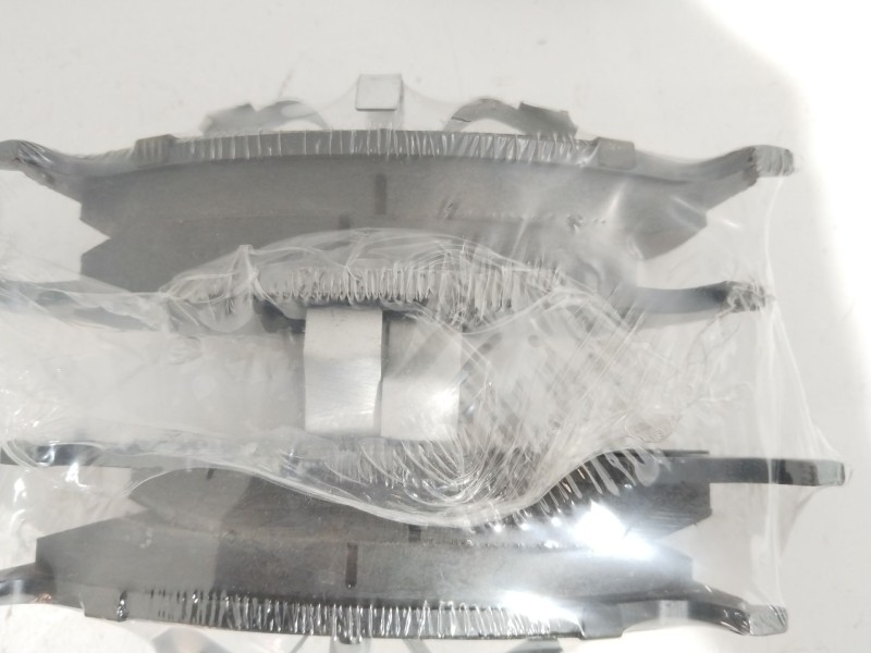 Recambio de juego pastillas de freno delanteras para dodge caravan 2.5 td referencia OEM IAM 1617267480  