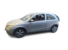 opel corsa c (x01) del año 2004 2