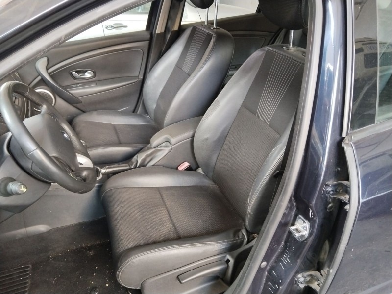 renault megane iii hatchback (bz0/1_, b3_) del año 2009