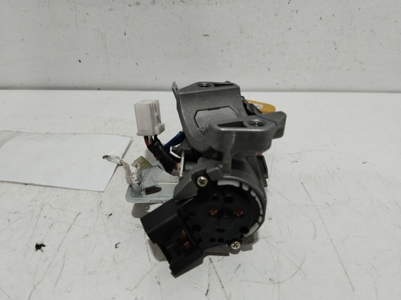 Recambio de conmutador de arranque para hyundai i40 cab bluedrive referencia OEM IAM 819003ZA00  