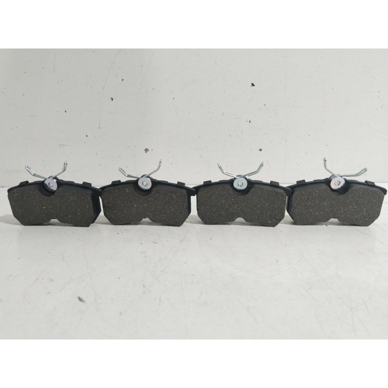 Recambio de juego pastillas de freno traseras para ford fiesta vi (cb1, ccn) 1.0 ecoboost referencia OEM IAM 1617261980 1 802 31