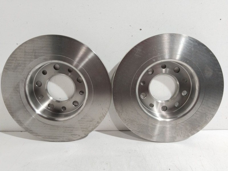 Recambio de disco freno trasero para dodge dart 1.4 t referencia OEM IAM 1618886080  