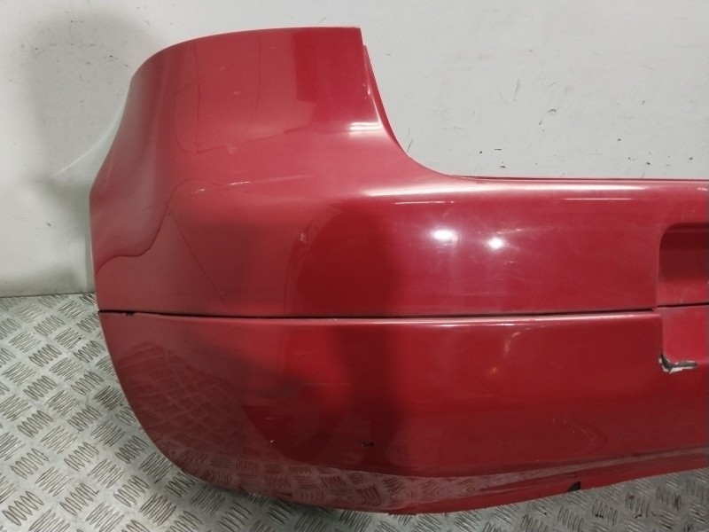 Recambio de paragolpes trasero para volkswagen golf v (1k1) 1.9 tdi referencia OEM IAM 1K6807417  ROJO