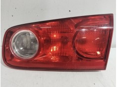 Recambio de piloto porton trasero derecho para renault laguna ii (bg0/1_) 1.9 dci (bg1a, bg1v) referencia OEM IAM 8200262111  