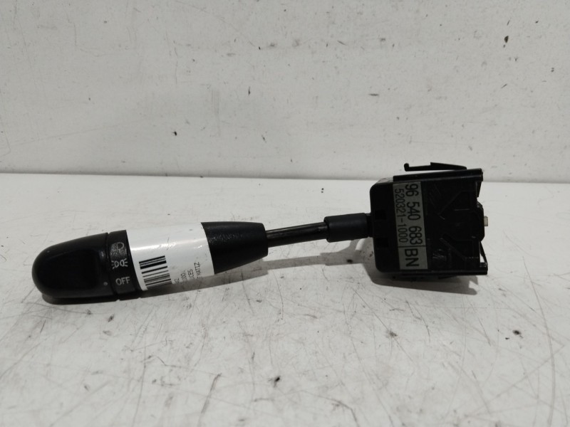 Recambio de mando luces para chevrolet matiz s referencia OEM IAM 5203211000  