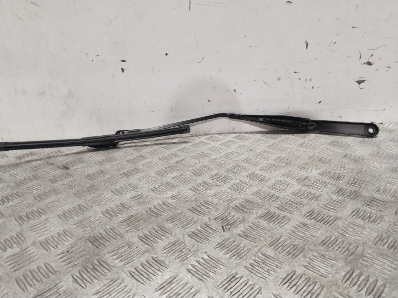 Recambio de brazo limpia delantero derecho para ford kuga i 2.0 tdci referencia OEM IAM   