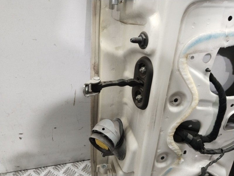 Recambio de puerta delantera derecha para citroën nemo basis referencia OEM IAM 9004AZ  